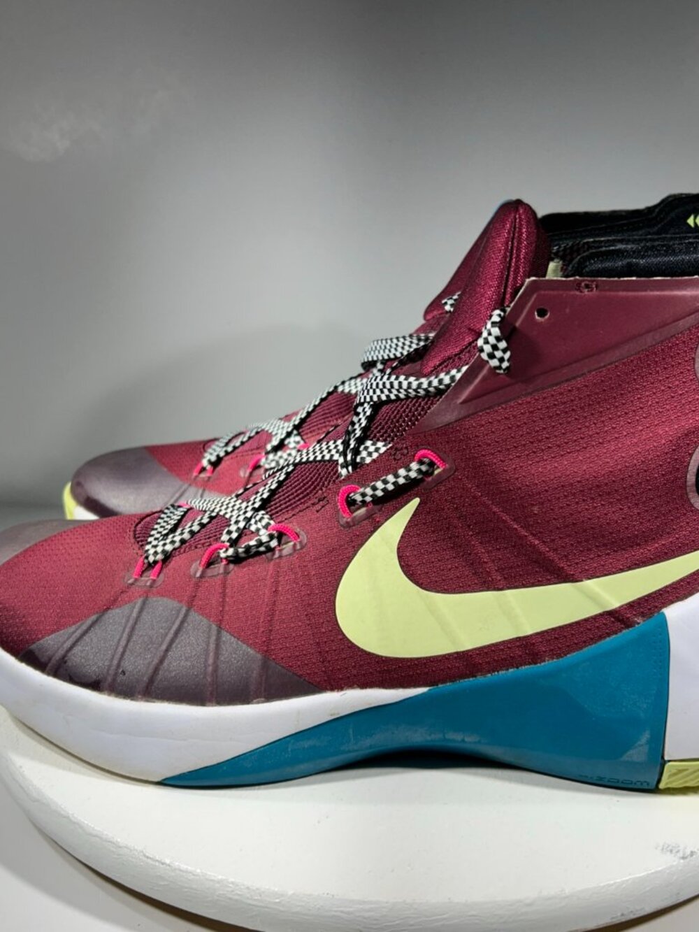 Nike Zoom Hyperdunk 2015 N7 Basketball Shoes Mens 10.5 Maroon Sneaker 811547-634